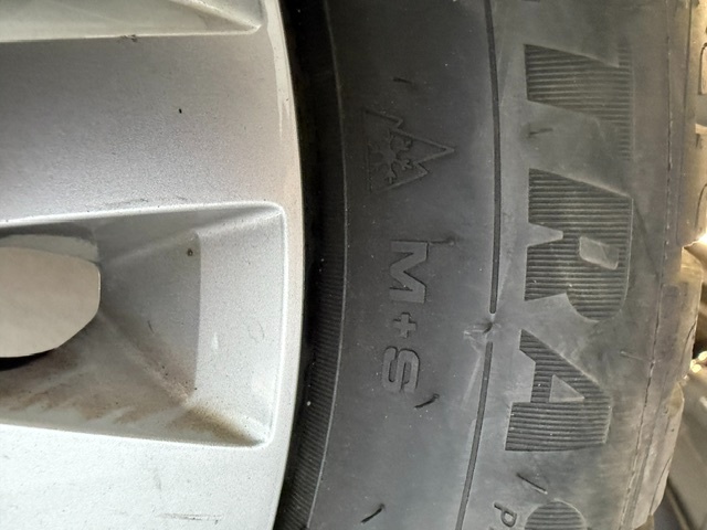 Goodyear 205/55 R16 - 5