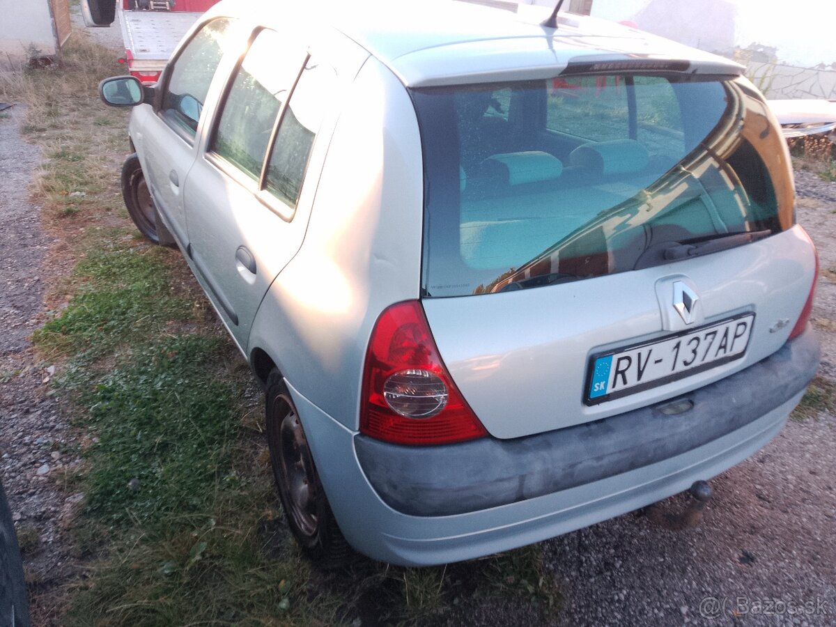 Renault Clio 1,2 16v - 5