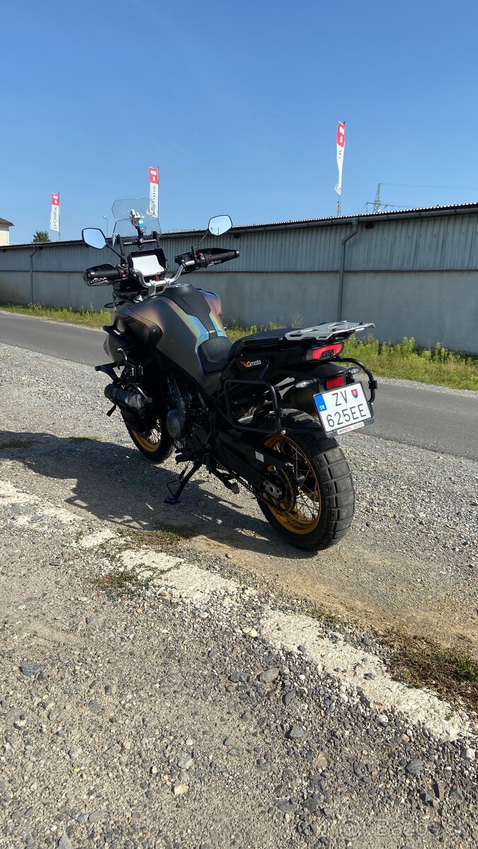 CFMoto 800MT Touring 2023,možný leasing,možná výmena - 5