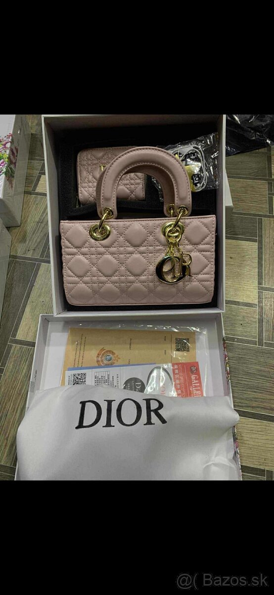 Dior - 5