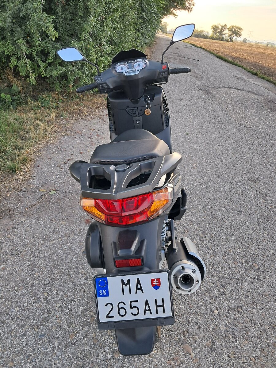 Skúter 125 Keeway Logik - 5