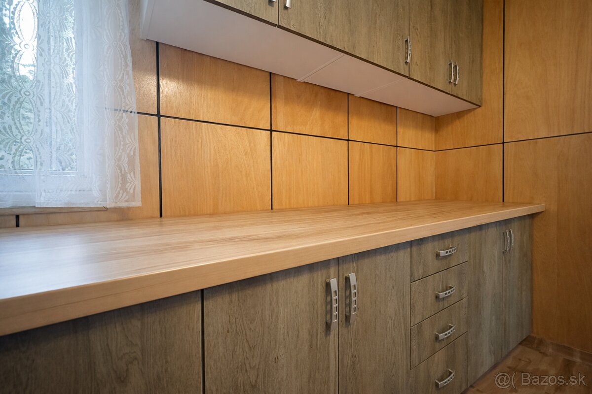 Chatka v Zlatníckej doline na predaj - 5