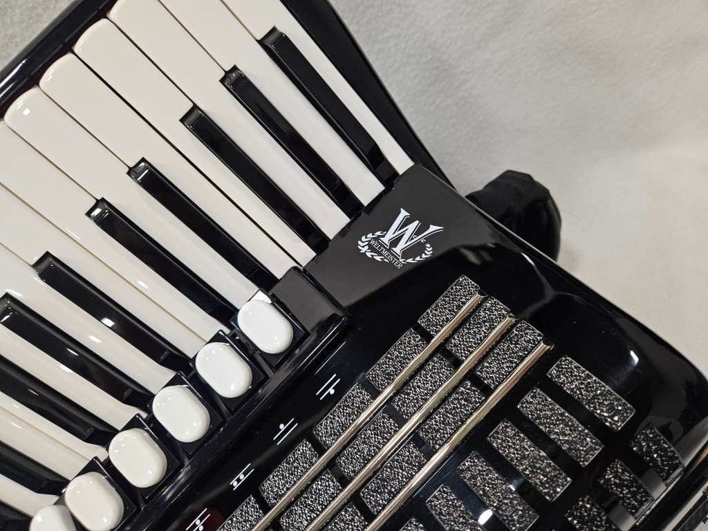 akordeon Weltmeister Saphir 120 basovy - 5