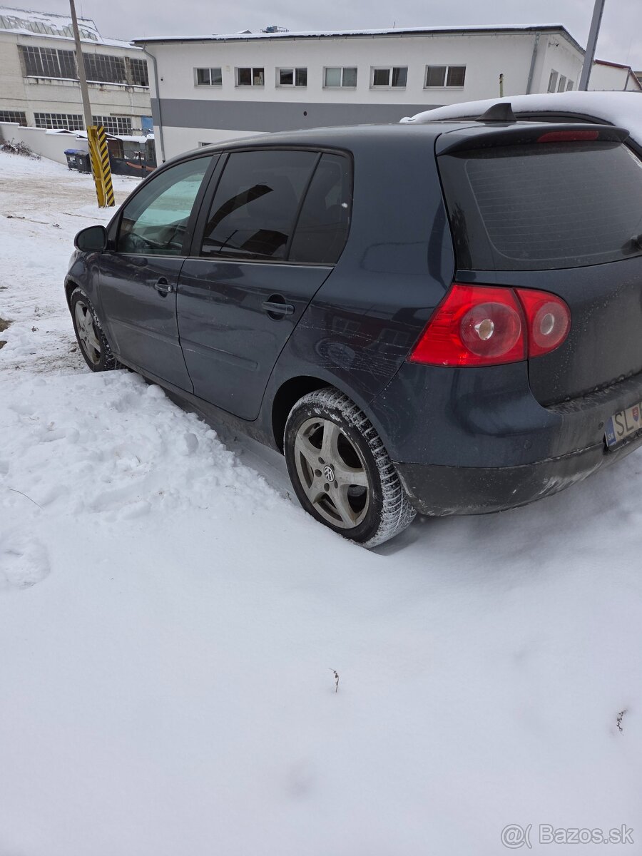 Predam vw golf 5 2.0tdi 100kw r.v.2006 - 5