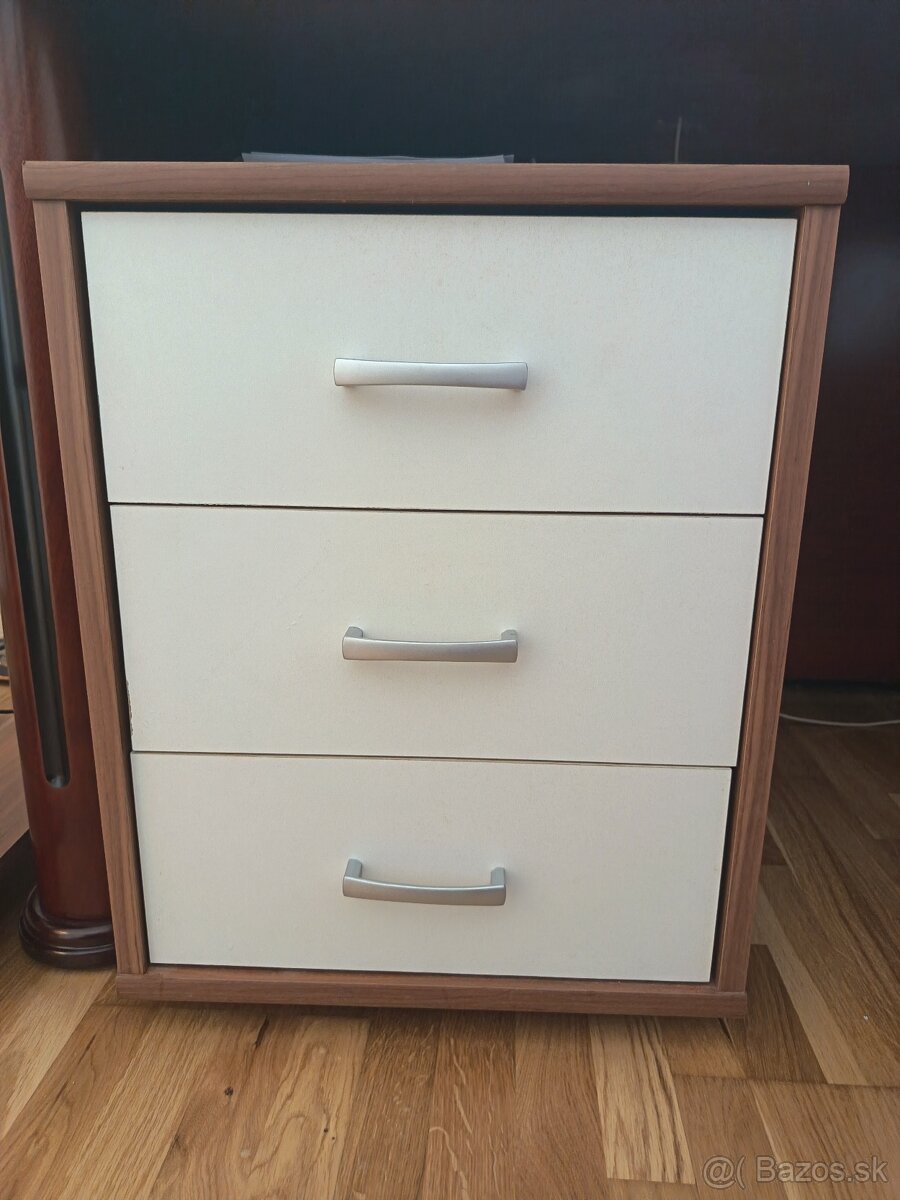 Kancelársky nábytok - 5