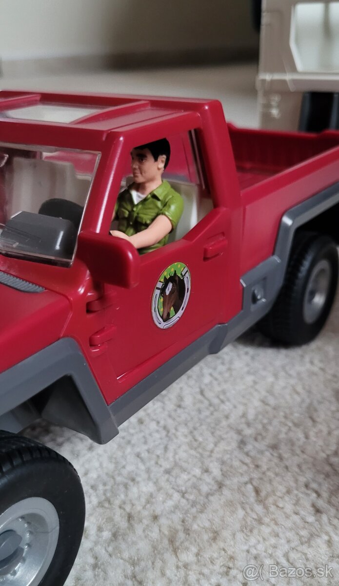 Schleich set auto, prives, stajna, konik - 5