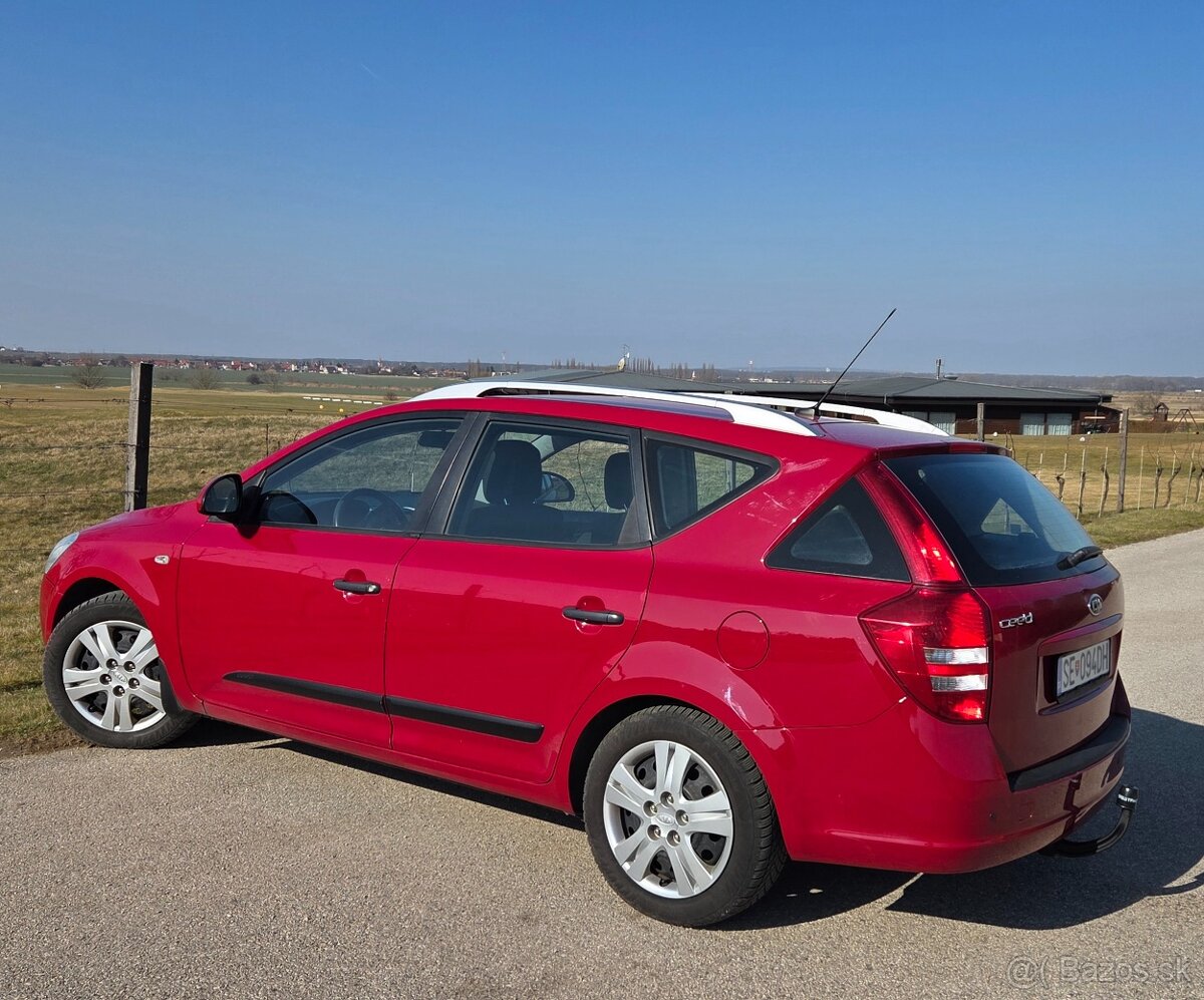 Kia Ceed 1.4 16V 77KW/105 koní R.V.11/2008 - 5