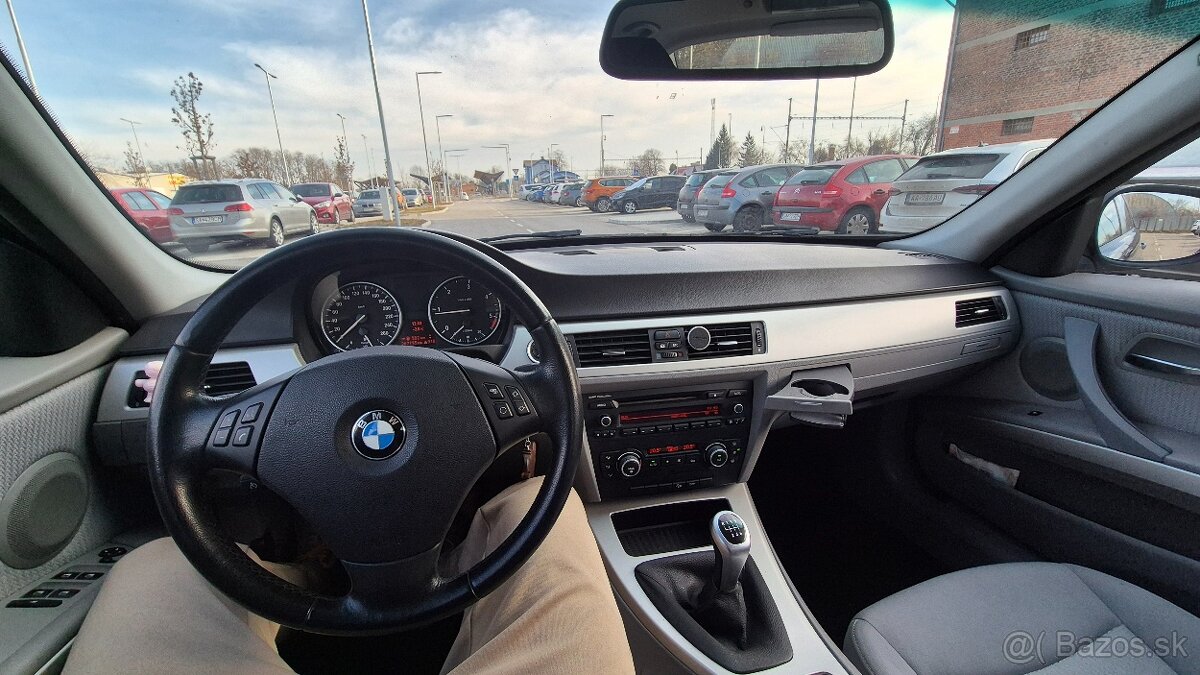 BMW 320xd - 5