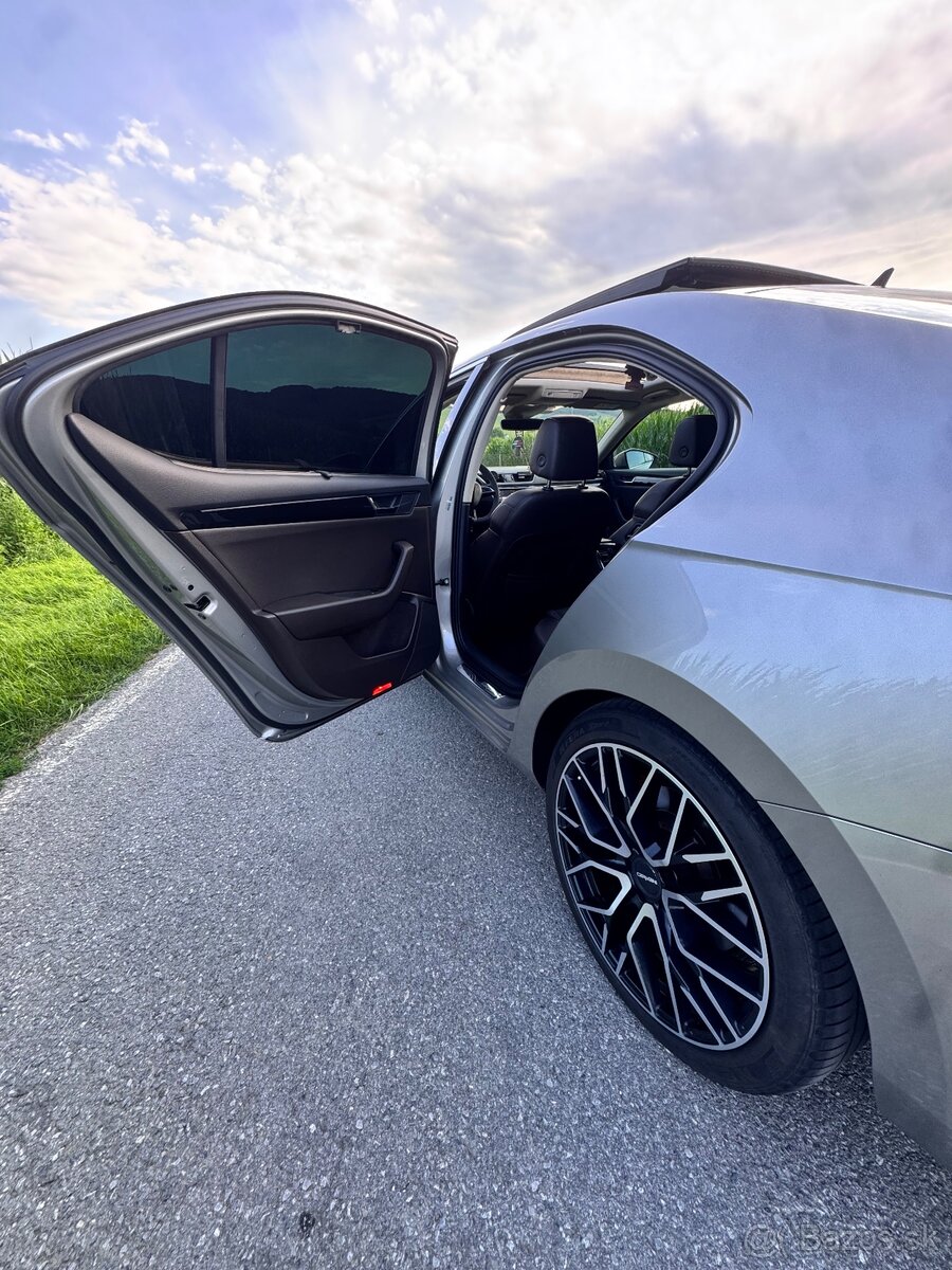 Škoda superb 2.0 Tsi - 5