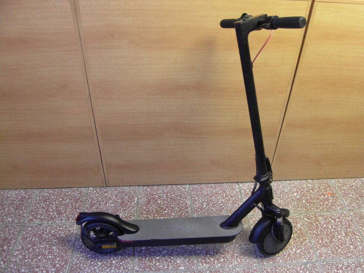 Elektrokolobežka Sencor S 30 , VEĽMI PEKNÁ - 5