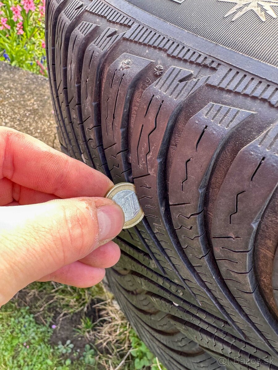 MICHELIN ALPIN 5 215/60 R16 95H SELFSEAL Zimne - 5