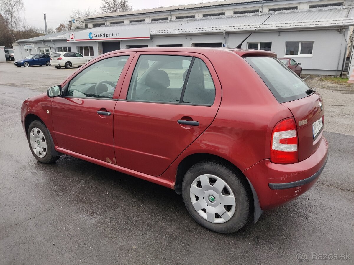 Škoda Fabia - 5