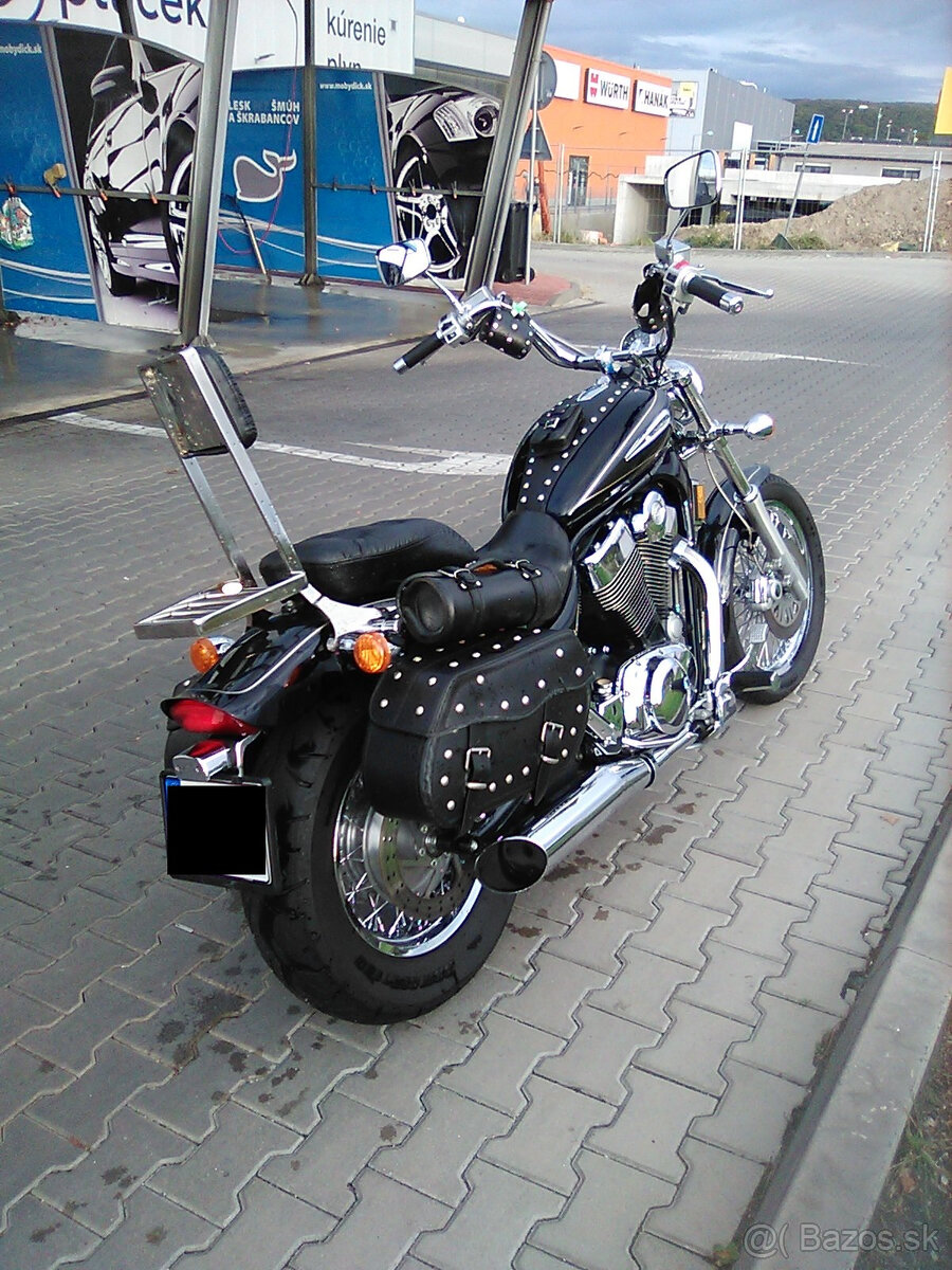 Suzuki Intruder 1400 - 5