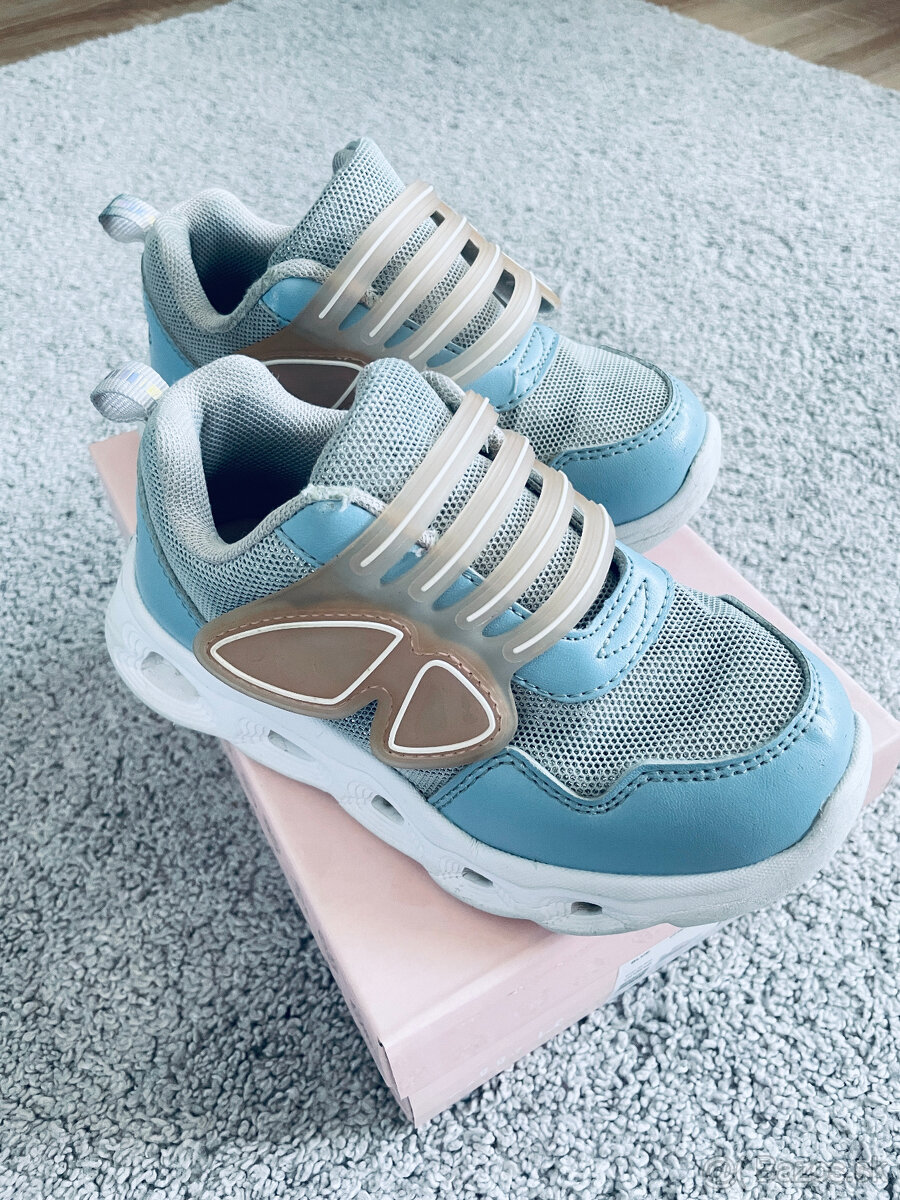 Dievčenské botasky veľ. 28 s motýlikom - 5