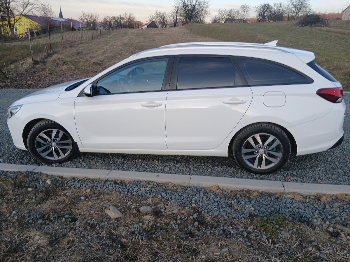 Hyundai i30 CW 1.6CRDI 81KW 2018 - 5