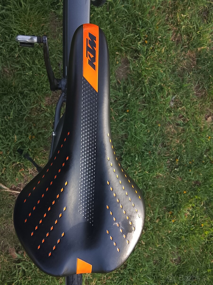 KTM LEGARDA RACE - 5