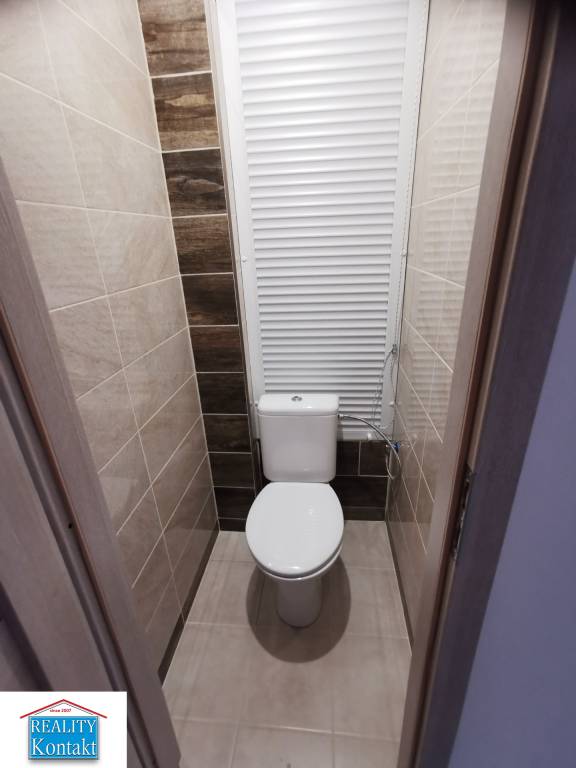 Ponúkame na prenájom 2 izbový byt v Nových Zámkoch - 5