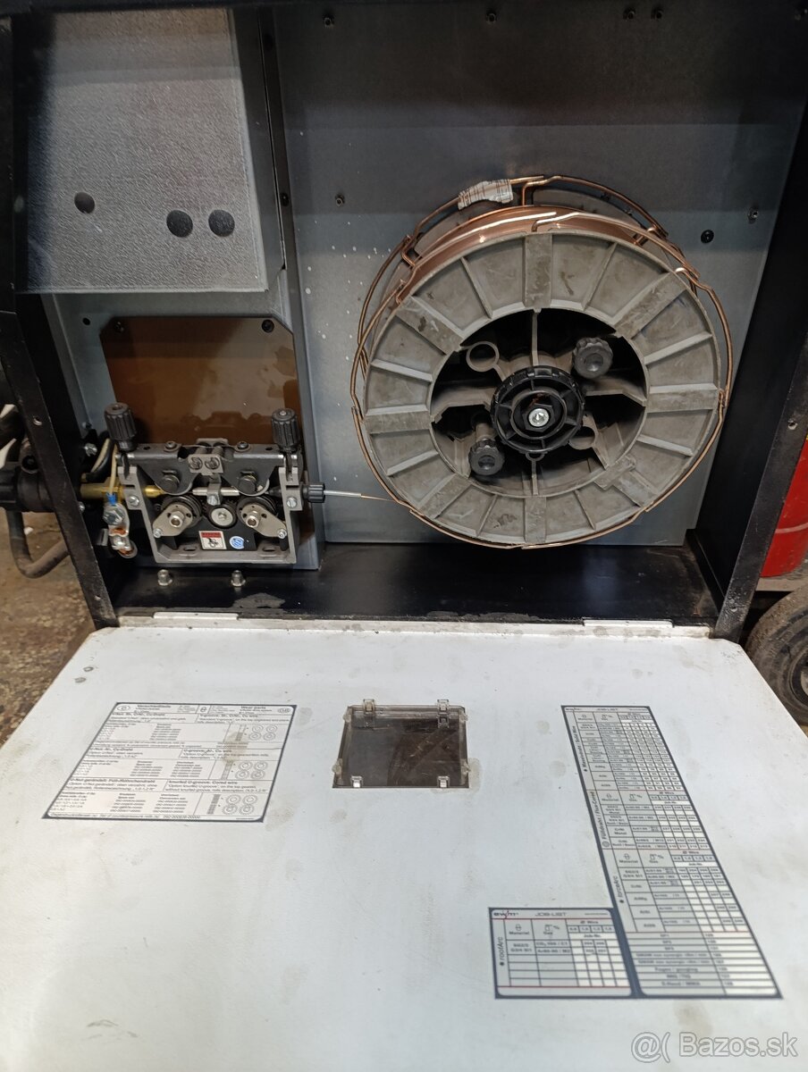 Profesionálna zváračka CO2 EWM P301 Phoenix plus puls - 5