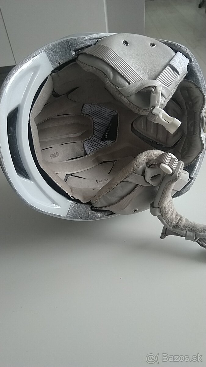 Lyžiarska prilba - 5