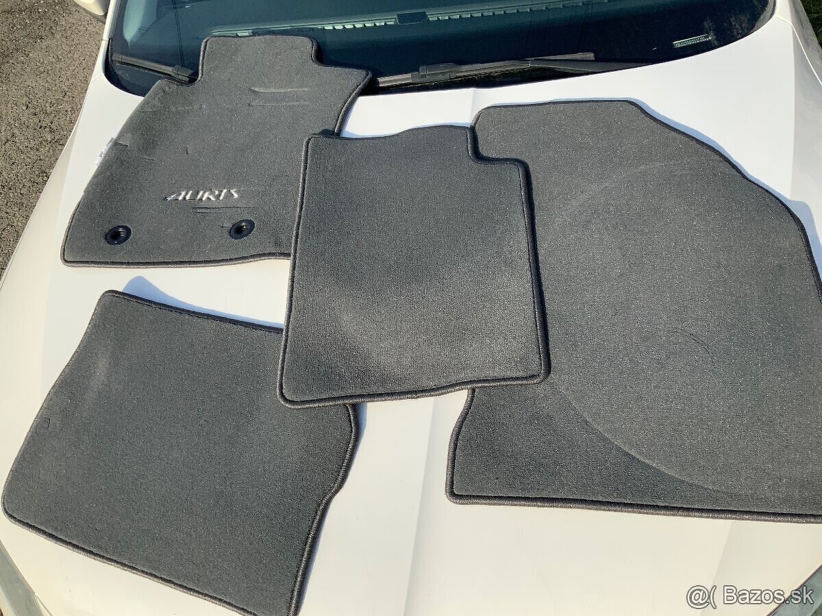 Predám letné pneumatiky pre Toyota Auris - 5