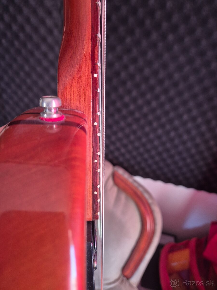 Hondo 732 Deluxe - 5