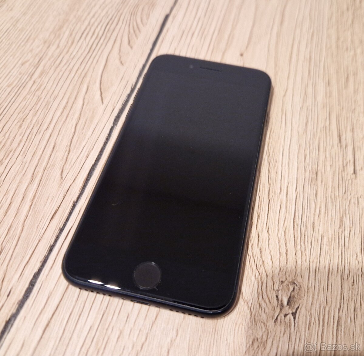 Apple iPhone SE 2022 64GB - 5