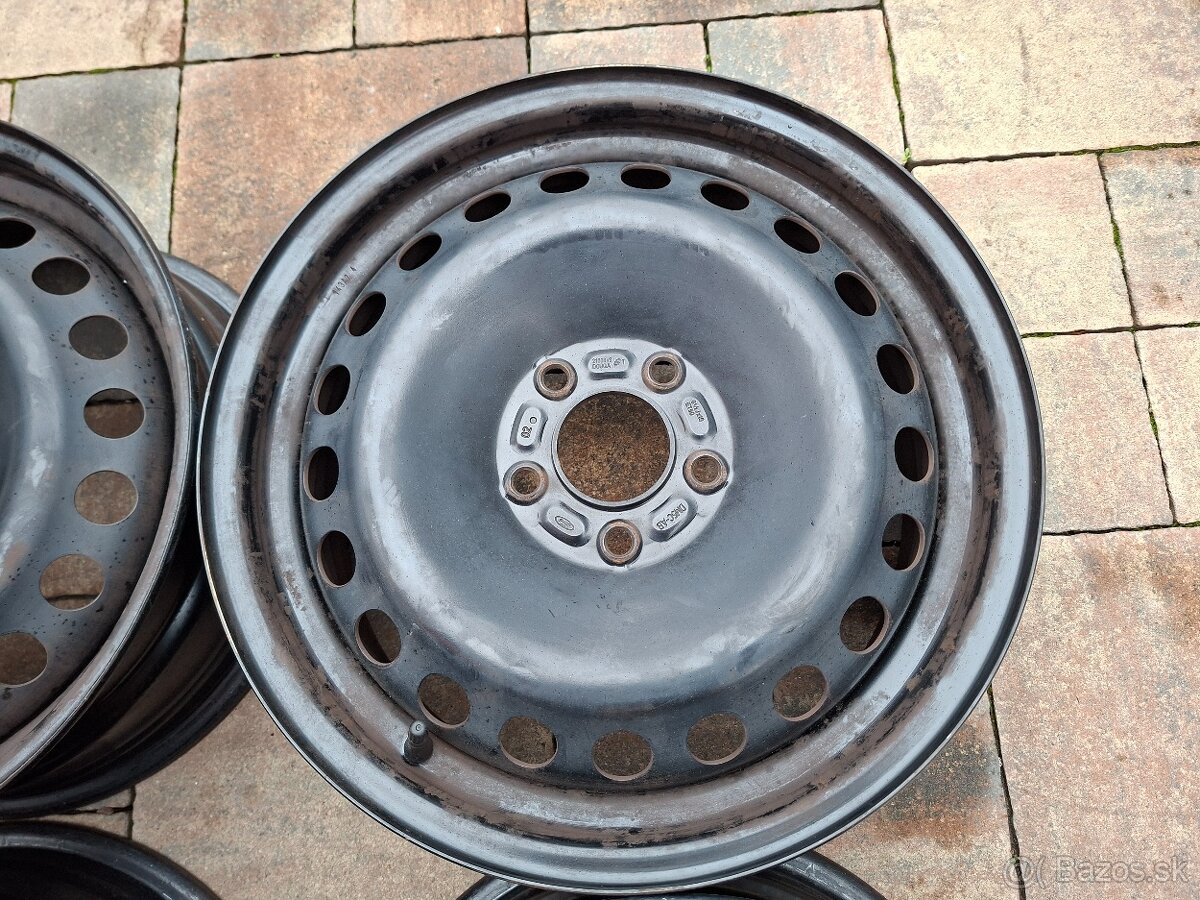 Predám plech.disky--Ford-R16 - 5