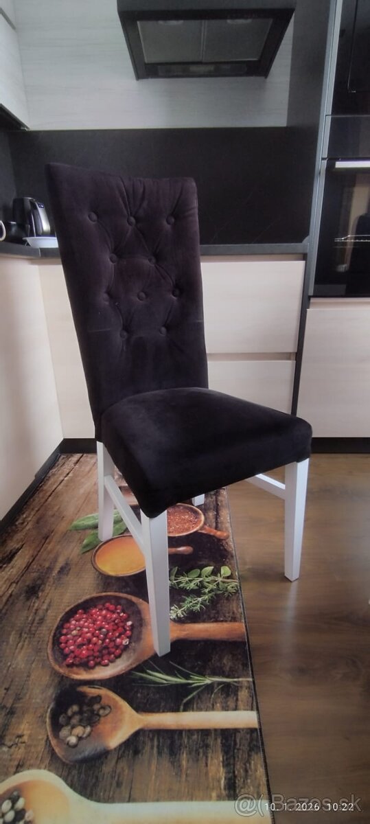 Jedálenský stôl zo stoličkami - 5