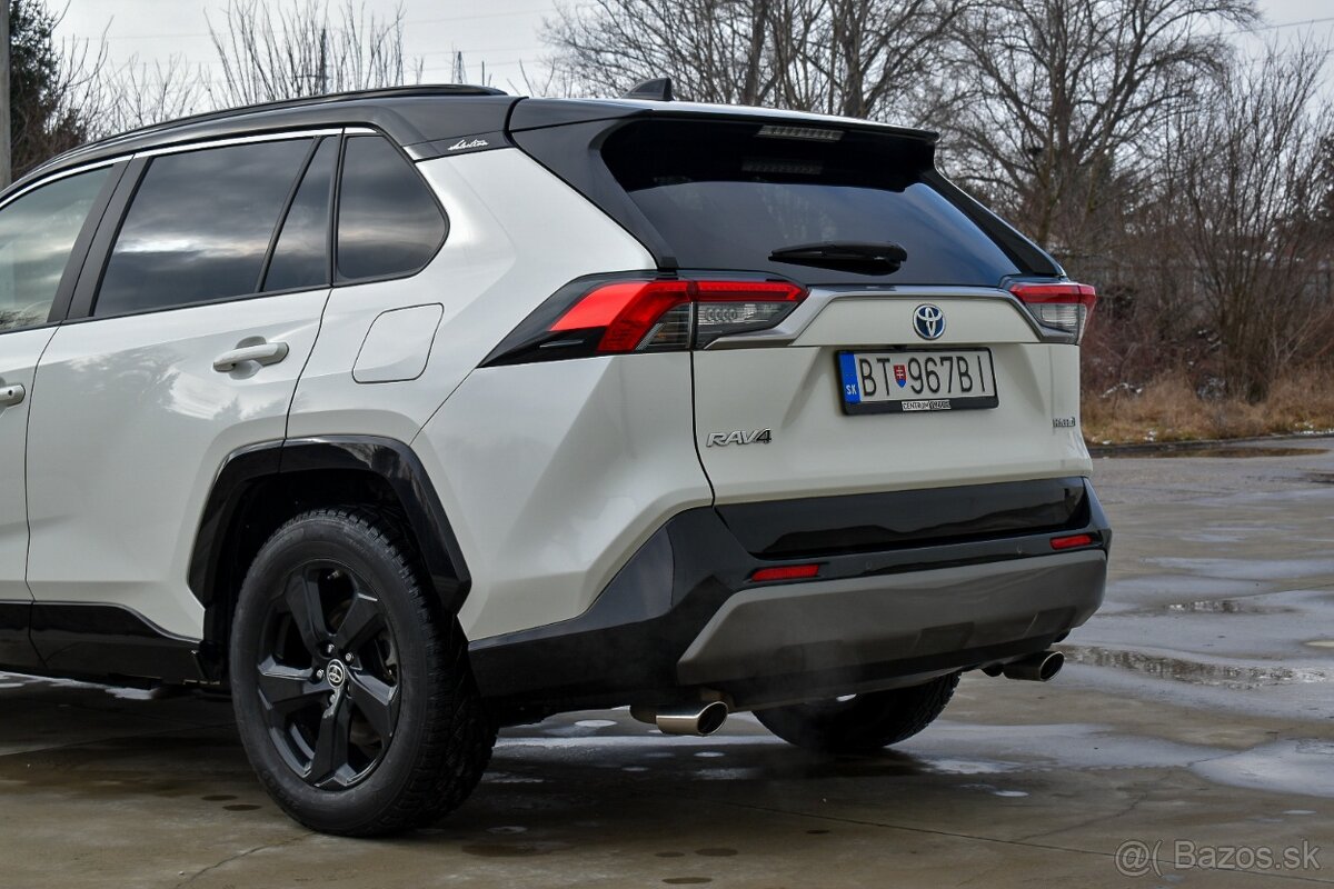 Toyota RAV4 2.5 Hybrid e-CVT Selection 4X4 - 5