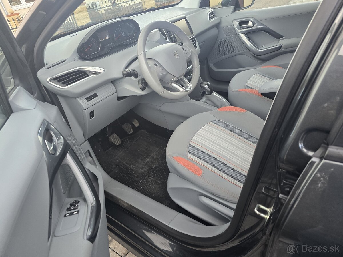 Predám Peugeot 208 1.2 benzín 45000km - 5