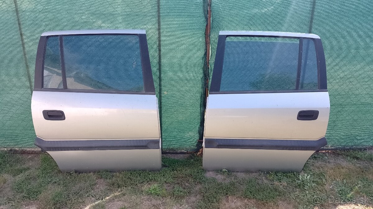 Predná Kapota, blatník ,dvere, Opel Zafira - 5