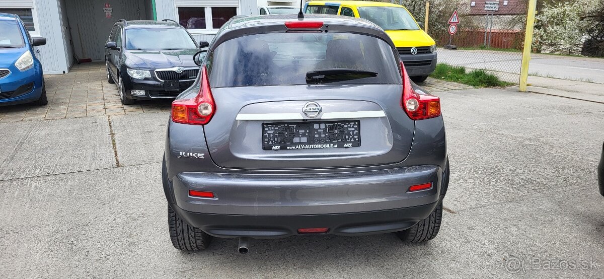 Nissan Juke 1.6i automat rok 2013 - 5