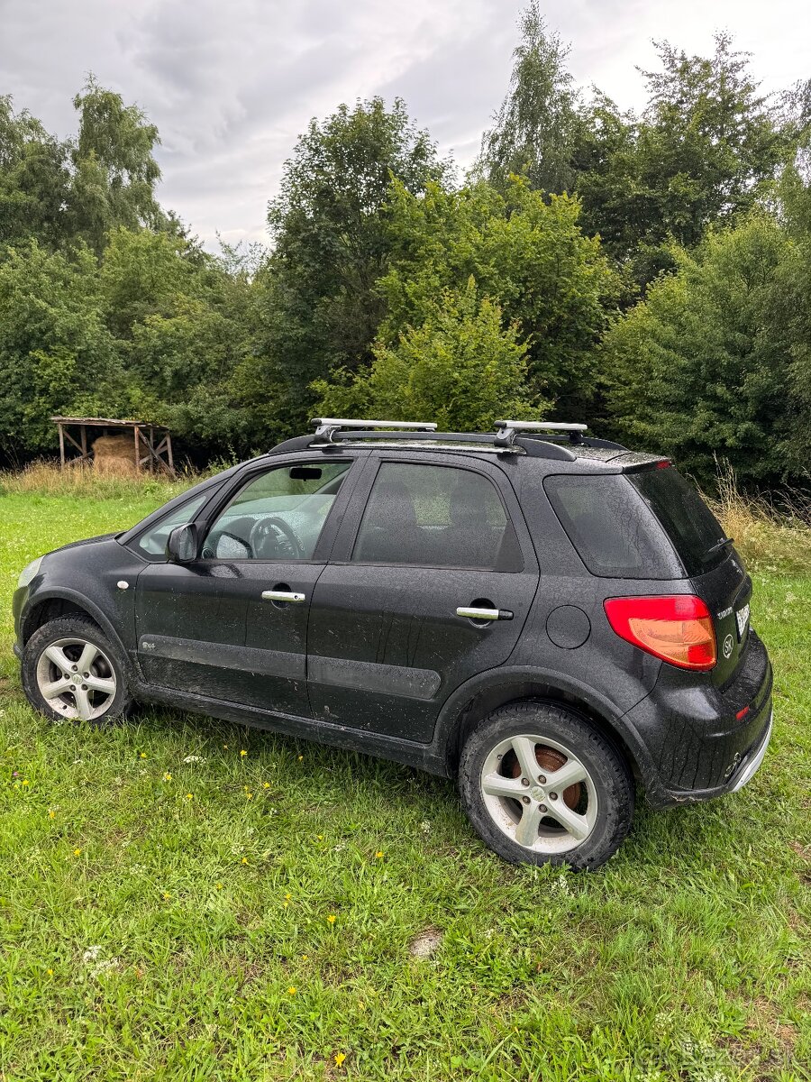 Suzuki sx4 - 5