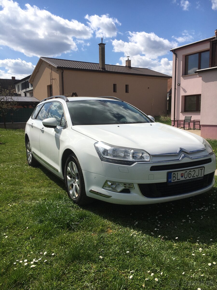 Predám Citroen C5 r.v.2015.cena 4900€ - 5