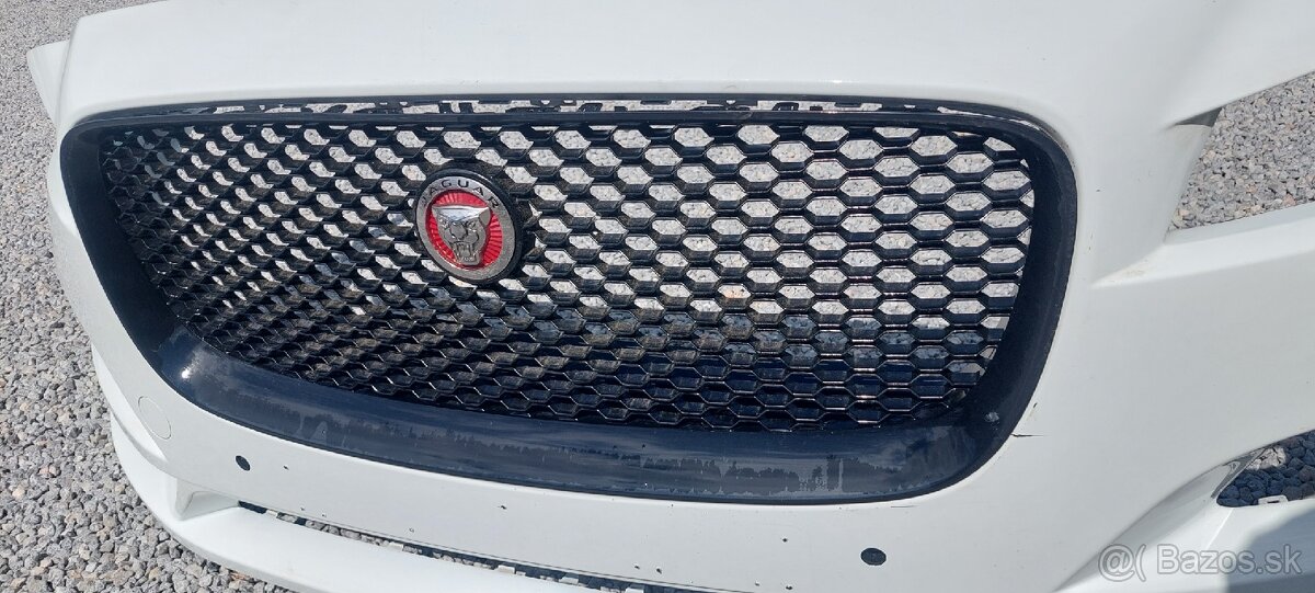 Jaguar f pace x 761 - 5