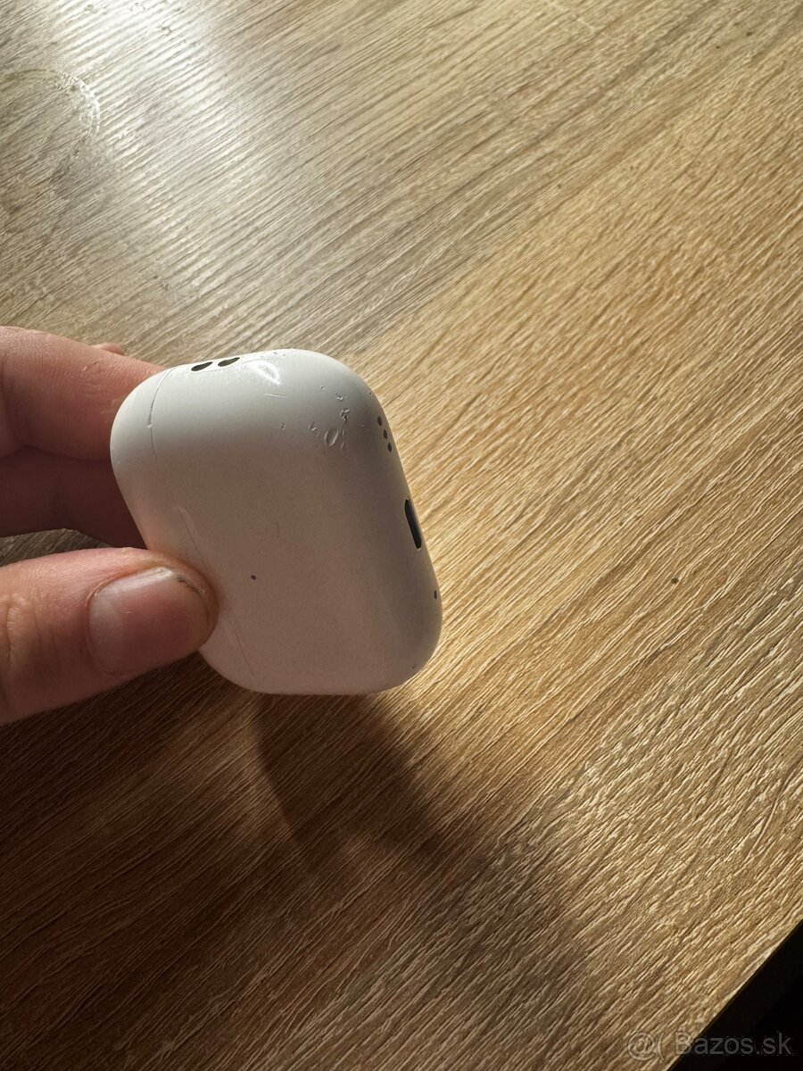 AirPods pro 3 - 5