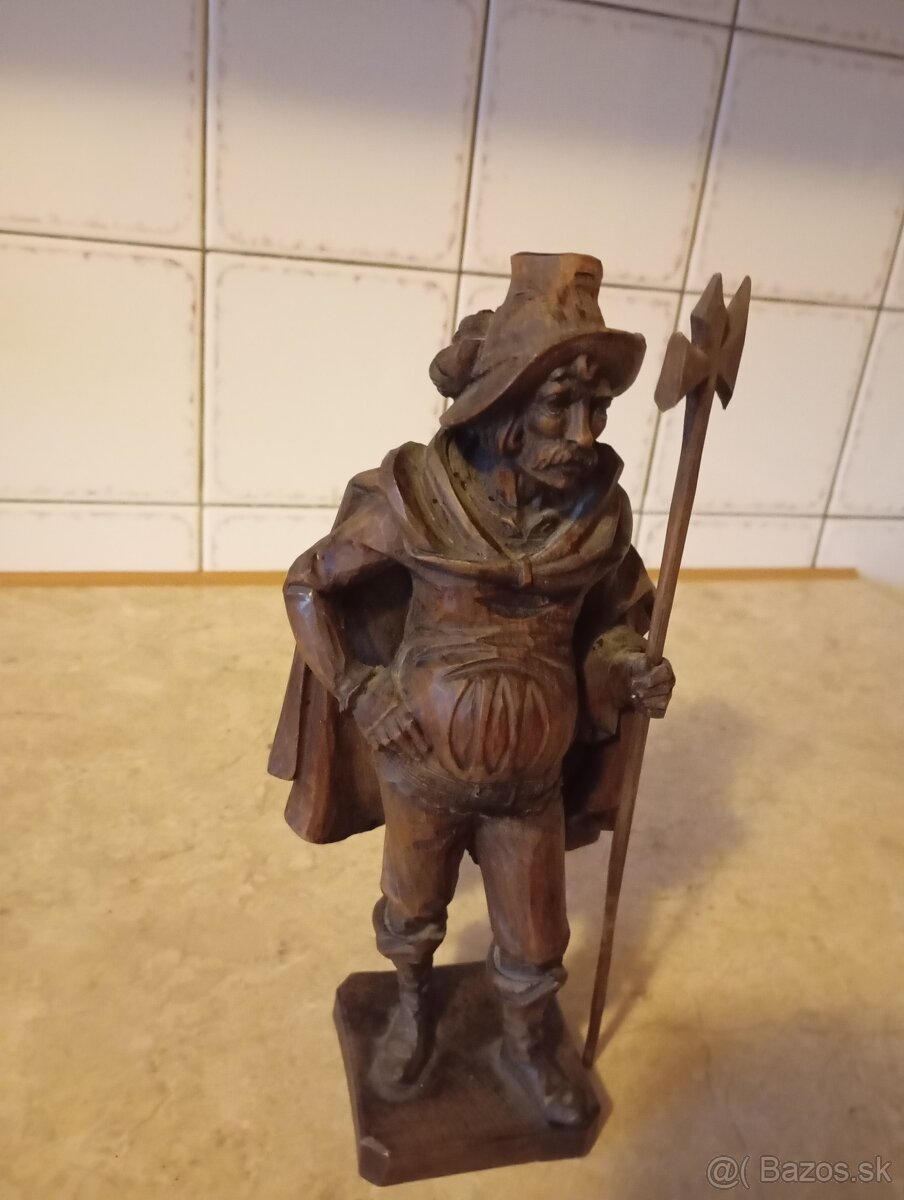 Predám pekné drevorezby - 5