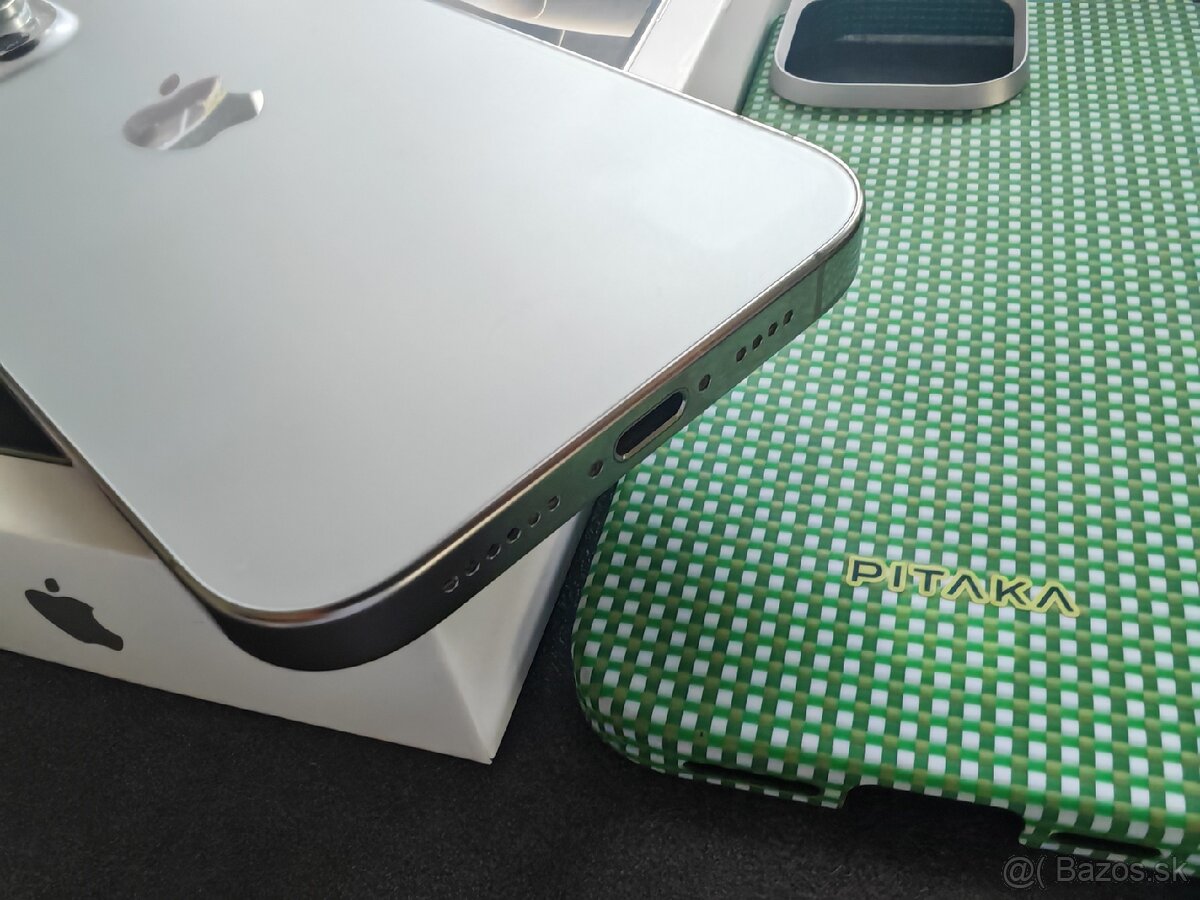 Predam/Vymenim iPhone 16 Pro Max 256Gb - 5