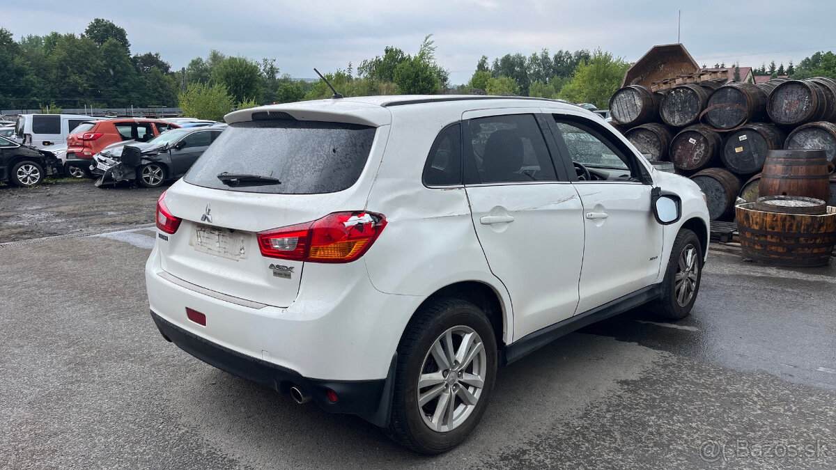Mitsubishi ASX 1.8 D-ID 4N13 Na náhradní díly 4x4 - 5