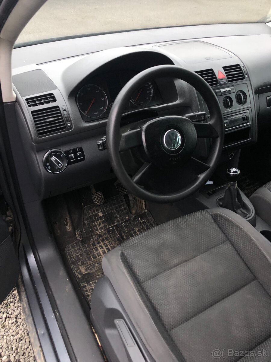 Rozpredám VW Touran 1.9 TDI 77kw - 5
