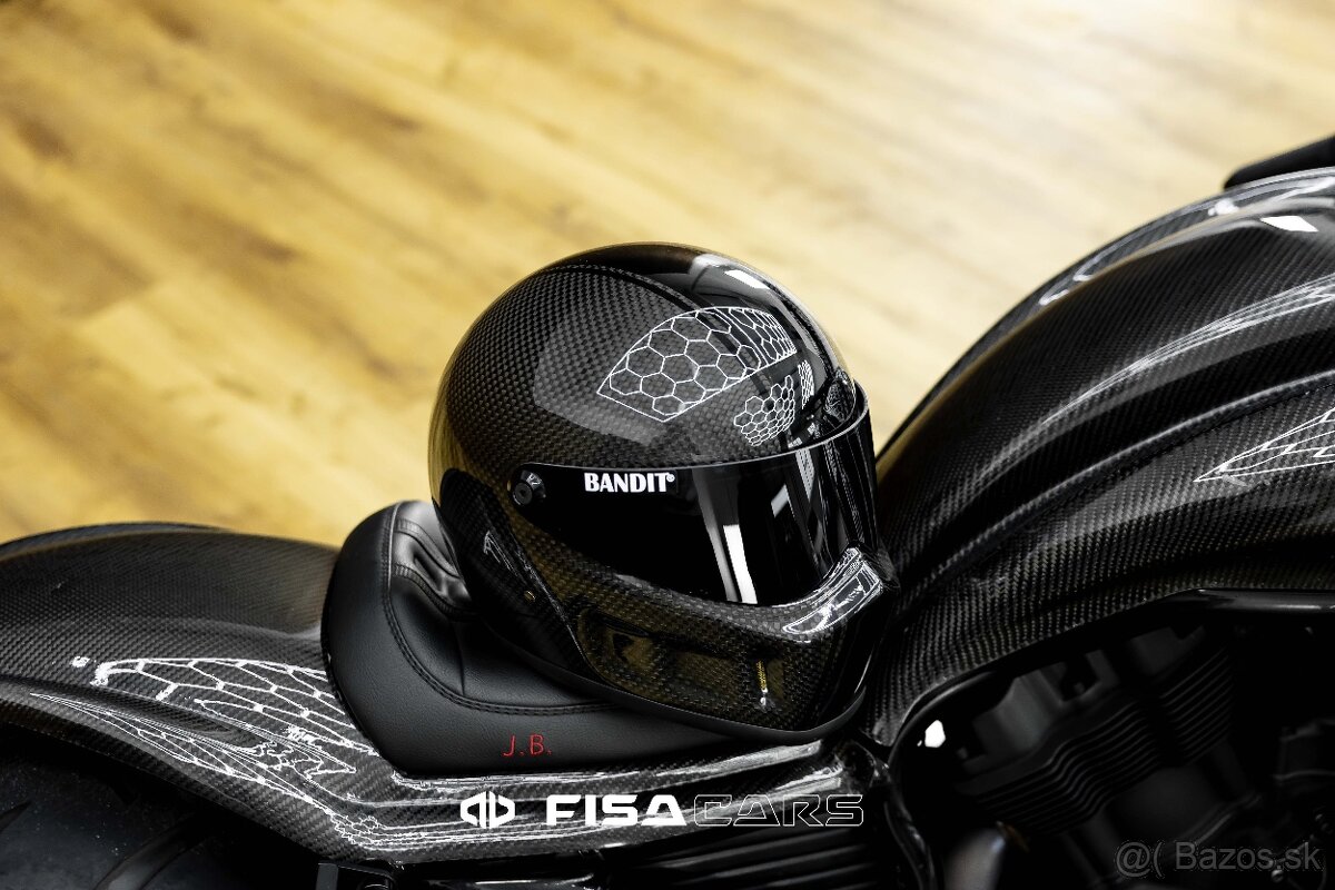 HARLEY DAVIDSON V ROD - 5