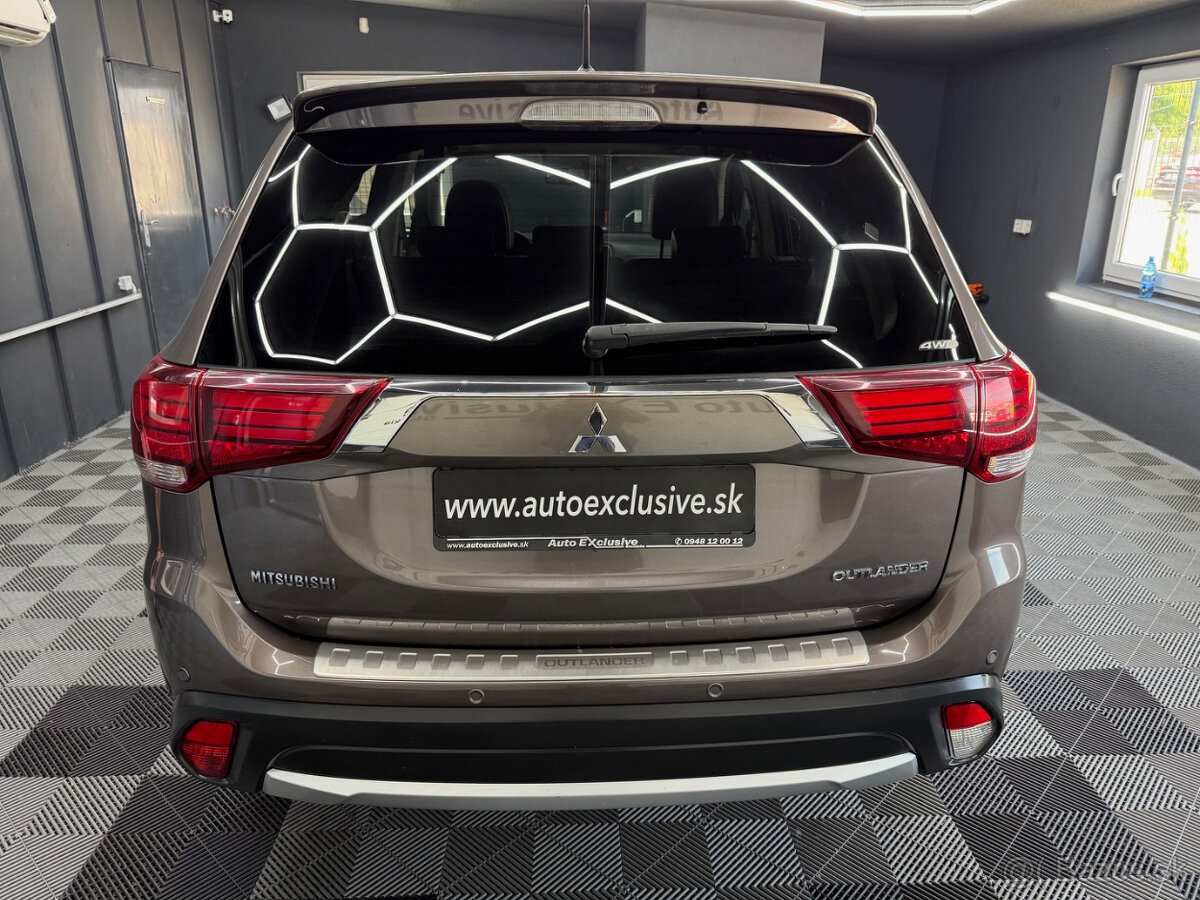 Mitsubishi Outlander 2.2 DI-D Intense A/T - 5