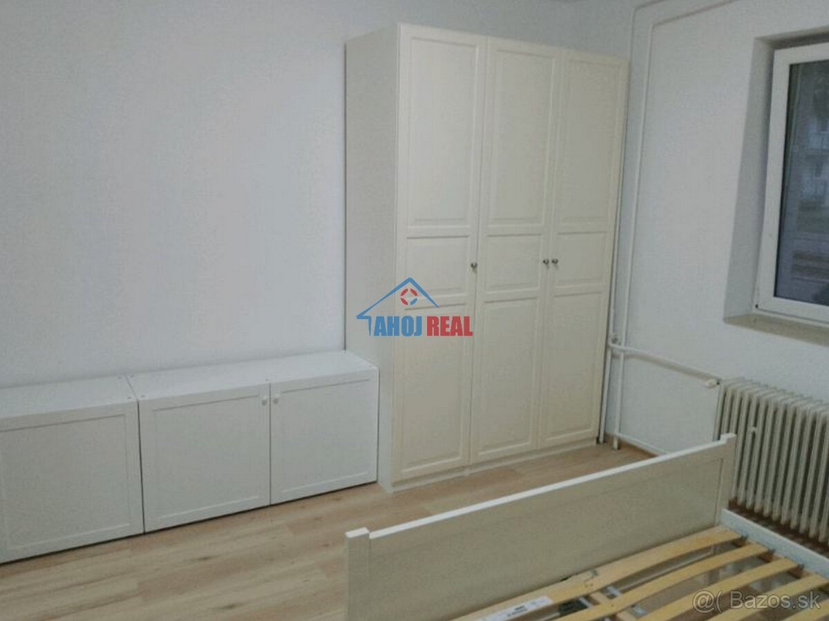 RAČIANSKÁ Biely Kríž Mlada garda - 5