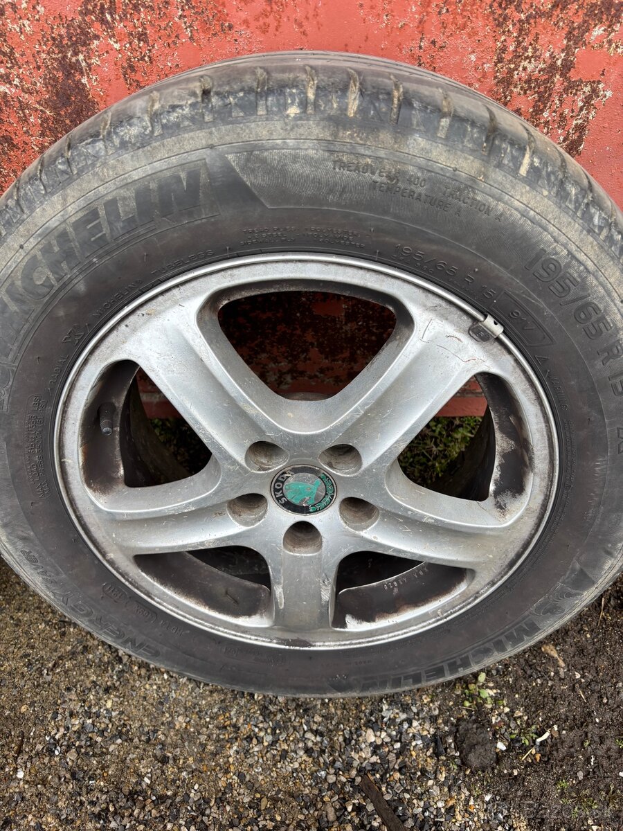 Elektrony Škoda R15 5x100 - 5