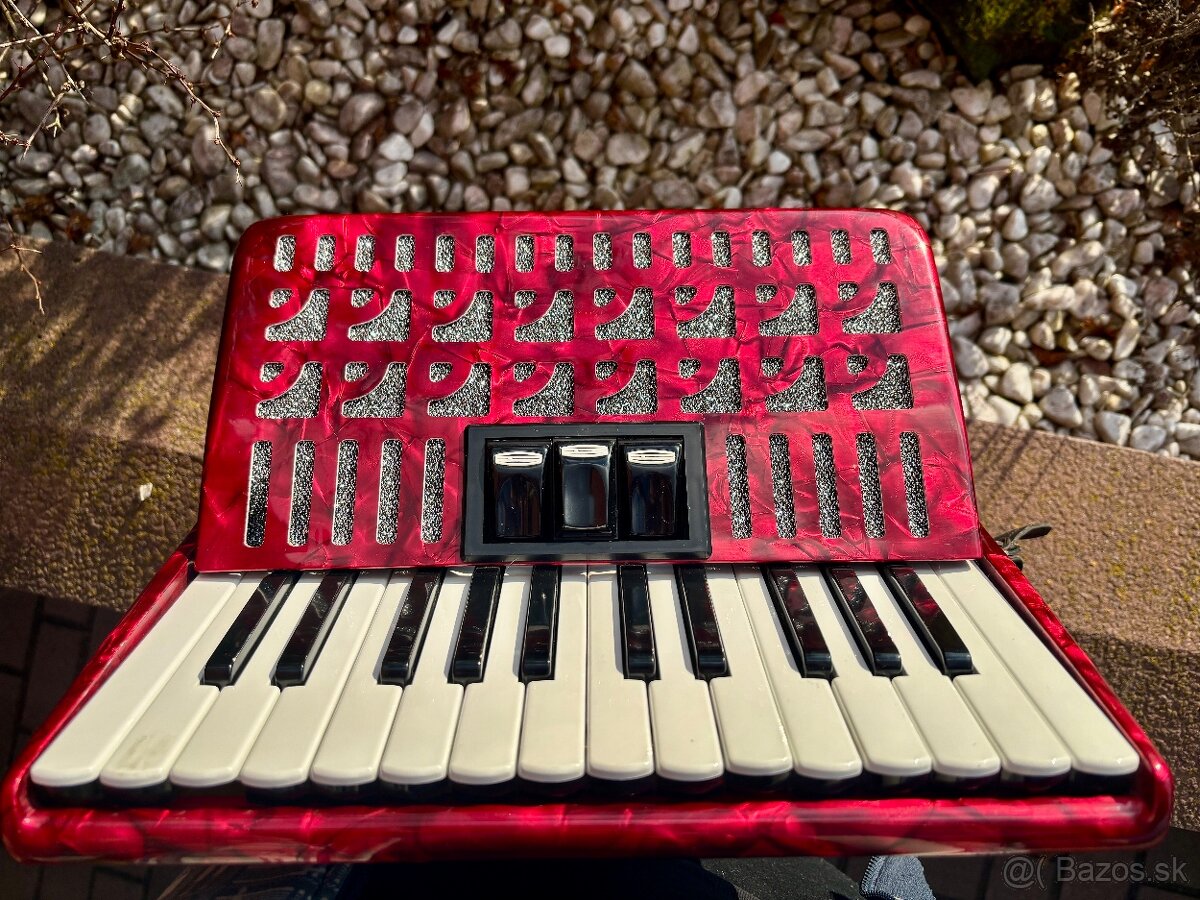 Delicia Junior 21 - 5