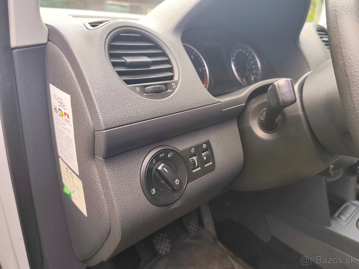 Predám VW Caddy 1,6 TDI - 5