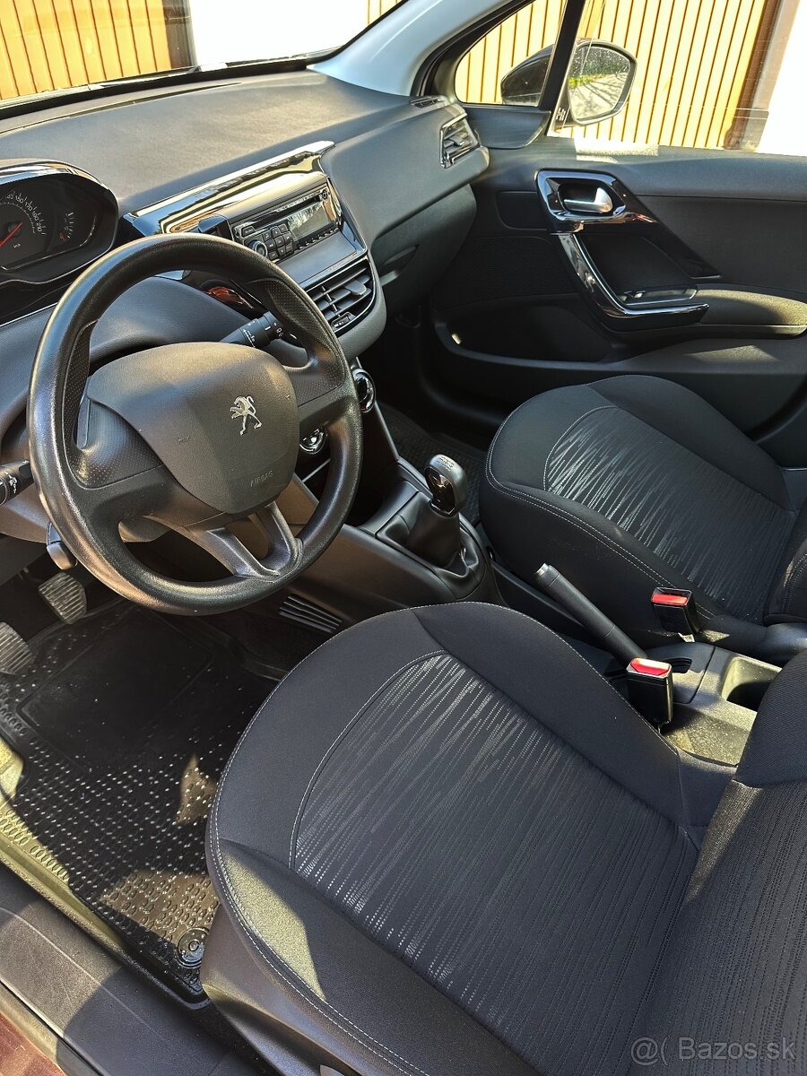 Peugeot 208 1.2i 60kw 2013 - 5
