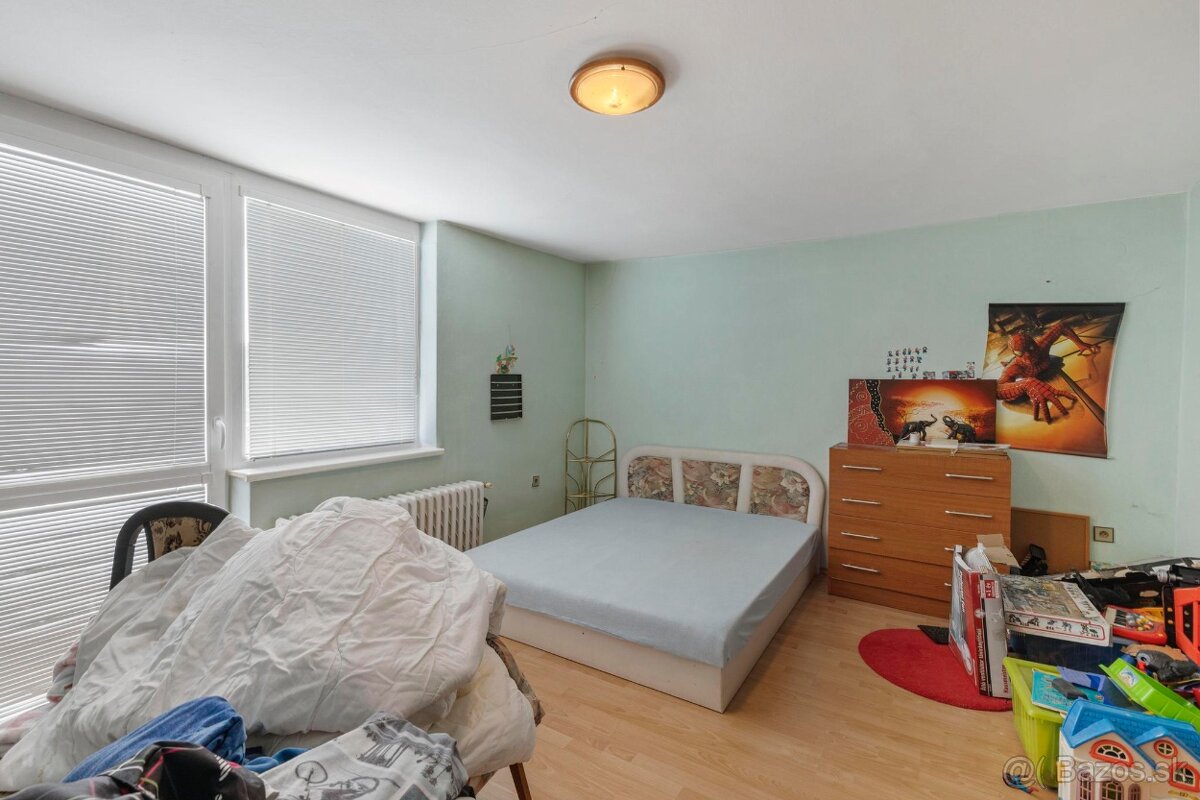 Ponúkame na predaj veľmi príjemný rodinný dom v Jakubove - 5