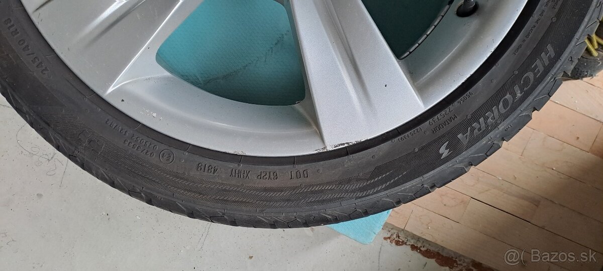 KOLESÁ BMW 245/40 R18 MATADOR - 5