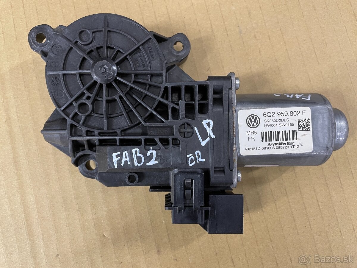 škoda fabia airbag motorček zamok radio budiky packy - 5